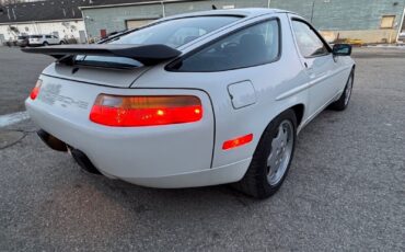 Porsche-928-Coupe-1991-White-Black-137760-30