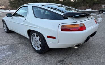 Porsche-928-Coupe-1991-White-Black-137760-5