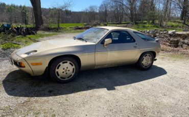 Porsche-928s-1984-75639-1