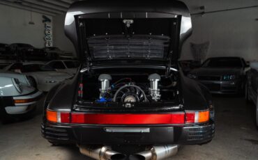 Porsche-930-Coupe-1977-Gray-Black-111045-8