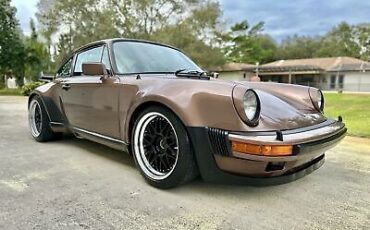 Porsche-930-Coupe-1978-Brown-58603-1