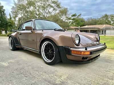 Porsche-930-Coupe-1978-Brown-58603-1