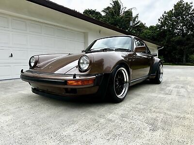 Porsche-930-Coupe-1978-Brown-58603-18