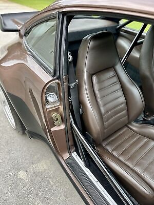 Porsche-930-Coupe-1978-Brown-58603-27