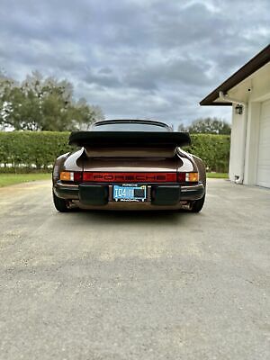 Porsche-930-Coupe-1978-Brown-58603-3