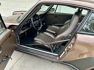 Porsche-930-Coupe-1978-Brown-58603-31