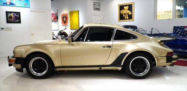 Porsche-930-Turbo-Carrera-1977-172456-3