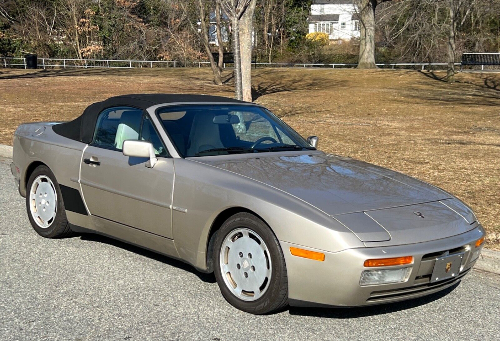 Porsche-944-Cabriolet-1990-Linen-Metallic-Linen-25439-10