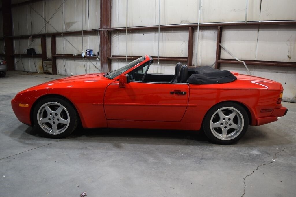 Porsche-944-Cabriolet-1990-Red-Black-90999-1