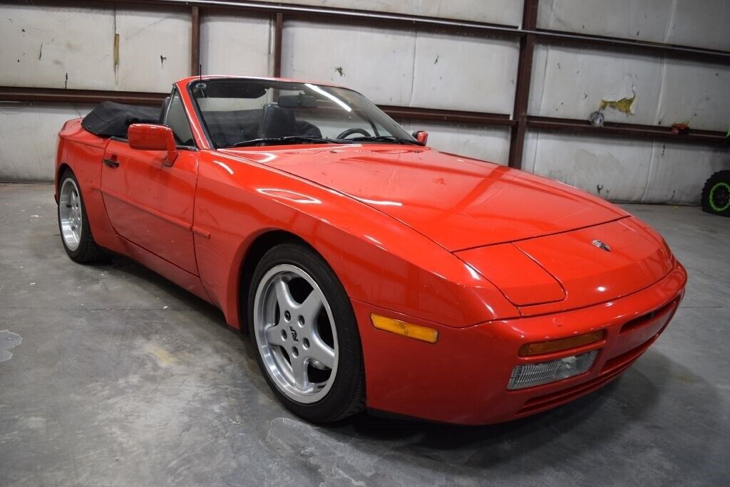 Porsche-944-Cabriolet-1990-Red-Black-90999-7