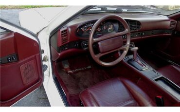 Porsche-944-Coupe-1986-White-Burgundy-72420-12