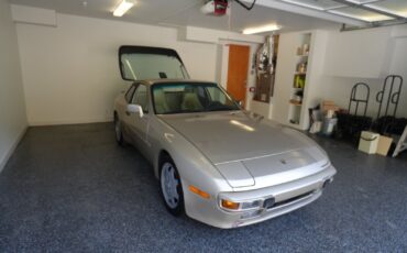 Porsche-944-Coupe-1989-Beige-Tan-99615-1