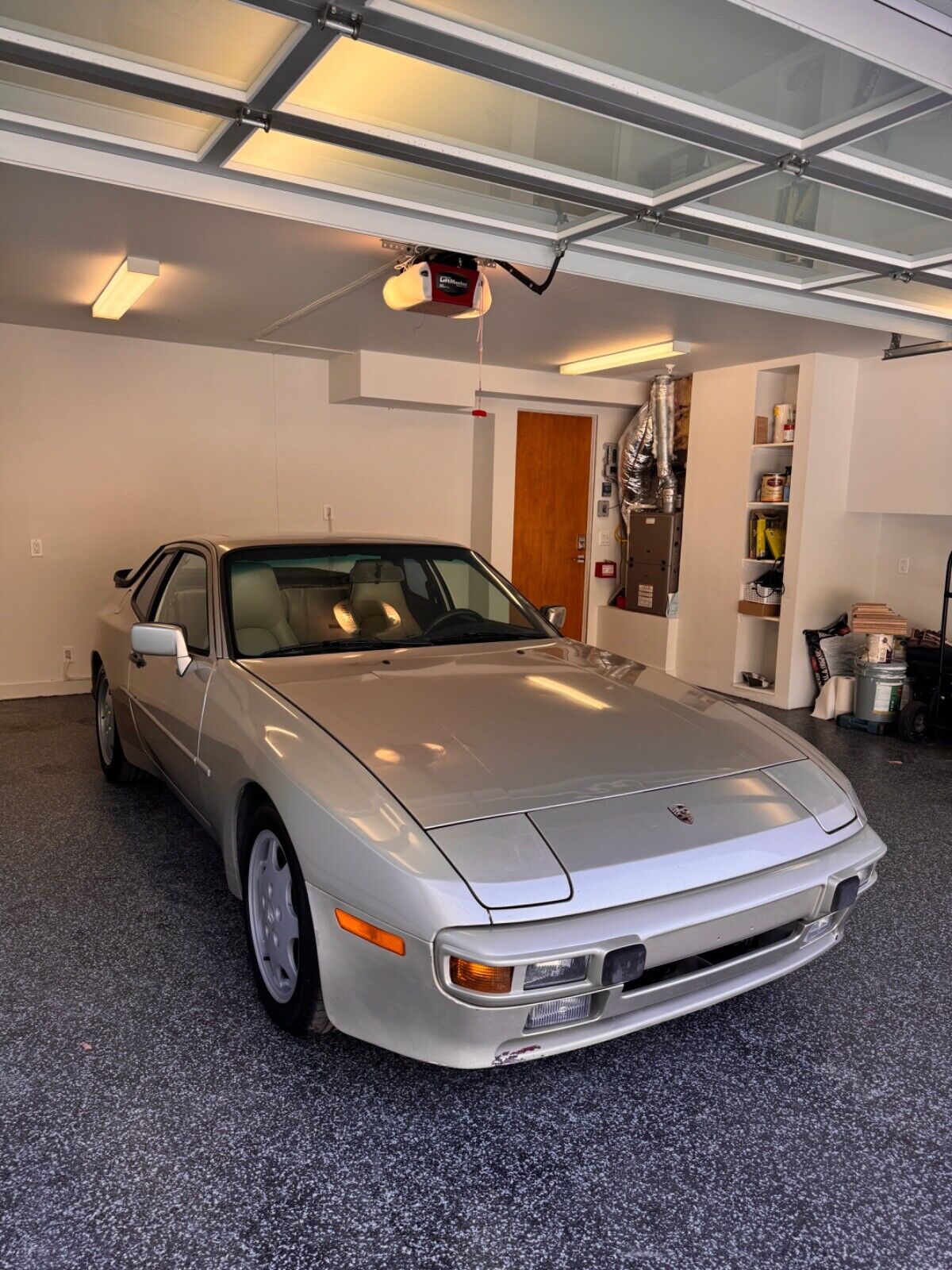 Porsche-944-Coupe-1989-Beige-Tan-99615-22