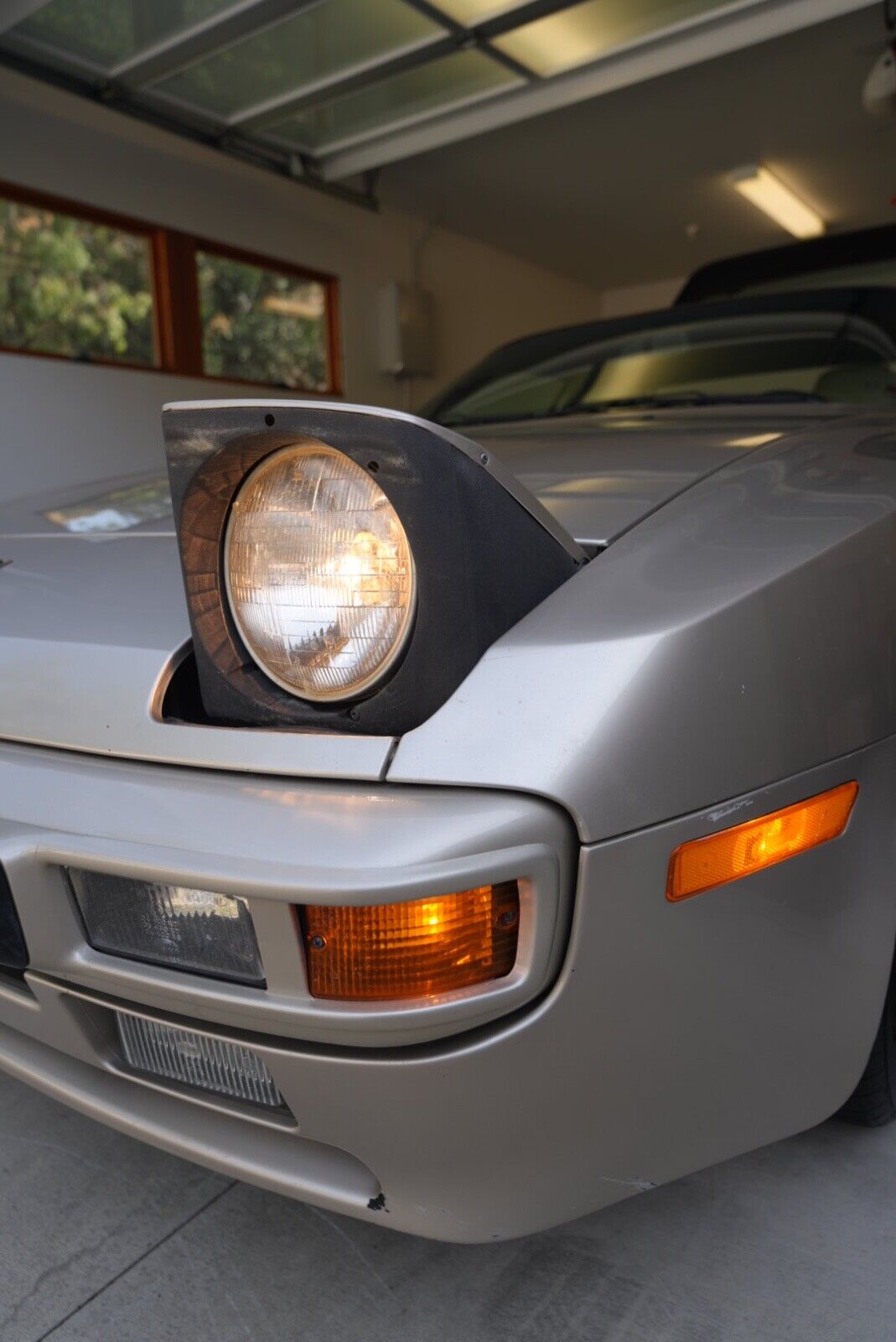 Porsche-944-Coupe-1989-Beige-Tan-99615-4