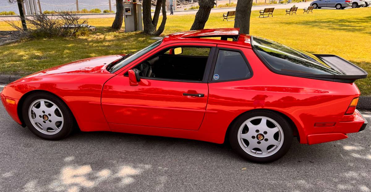 Porsche-944-turbo-1987-red-9399-4