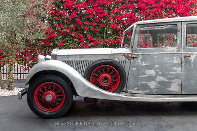 Rolls-Royce-2025-Saloon-1934-Silver-Other-Color-0-11