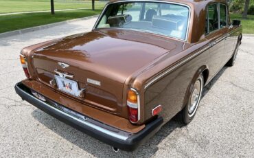 Rolls-Royce-Bentley-T2-1980-2-tone-Nutmeg-over-Walnut-Chocolate-Connolly-hides-59868-13