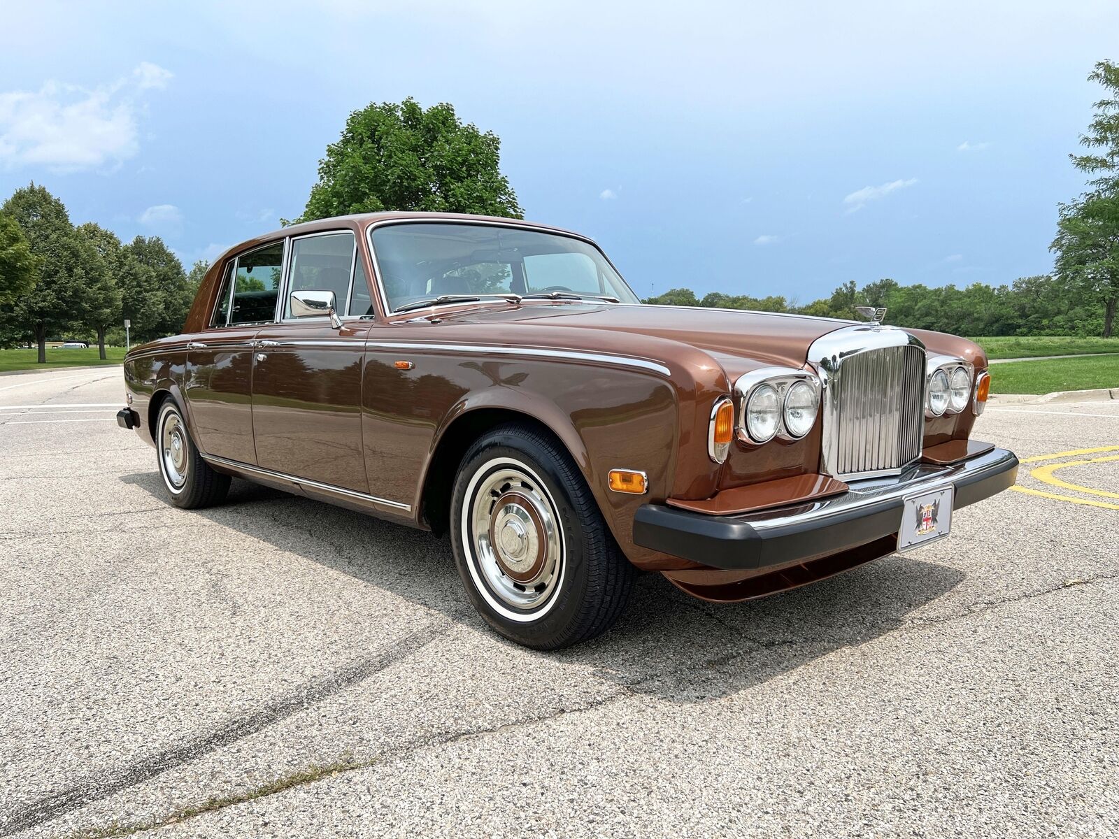 Rolls-Royce-Bentley-T2-1980-2-tone-Nutmeg-over-Walnut-Chocolate-Connolly-hides-59868-39