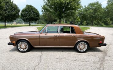 Rolls-Royce-Bentley-T2-1980-2-tone-Nutmeg-over-Walnut-Chocolate-Connolly-hides-59868-9