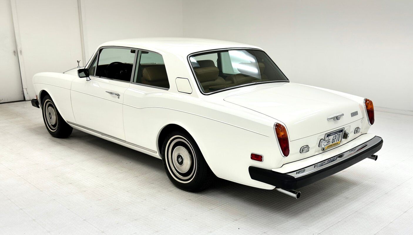 Rolls-Royce-Corniche-1979-White-Biscuit-120701-2