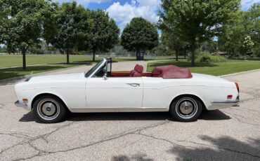 Rolls-Royce-Corniche-Cabriolet-1971-Ivory-Red-38785-11