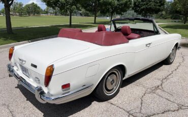 Rolls-Royce-Corniche-Cabriolet-1971-Ivory-Red-38785-20