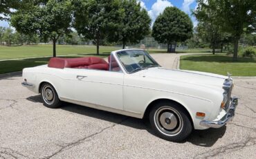 Rolls-Royce-Corniche-Cabriolet-1971-Ivory-Red-38785-23