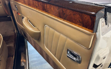 Rolls-Royce-Corniche-Cabriolet-1987-White-Tan-97908-12