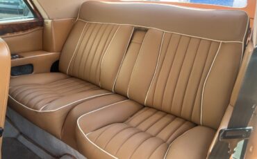 Rolls-Royce-Corniche-Cabriolet-1988-White-Tan-94629-7