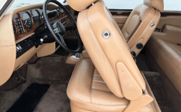 Rolls-Royce-Corniche-Coupe-1979-White-Tan-121505-15