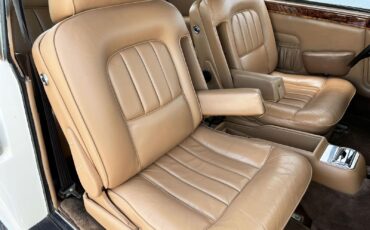 Rolls-Royce-Corniche-Coupe-1979-White-Tan-121505-18