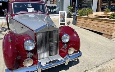 Rolls-Royce-Dawn-Berline-1953-Red-Red-98580-11