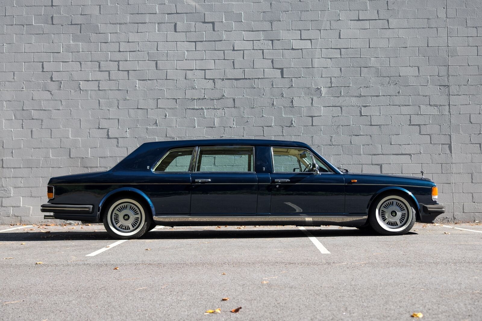 Rolls-Royce-Limousine-1989-Black-Tan-52595-11