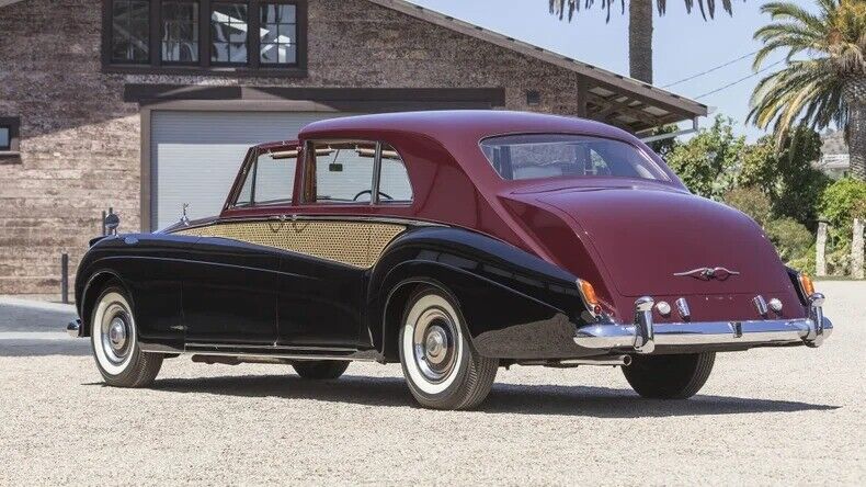 Rolls-Royce-Phantom-1962-Burgundy-Beige-0-5