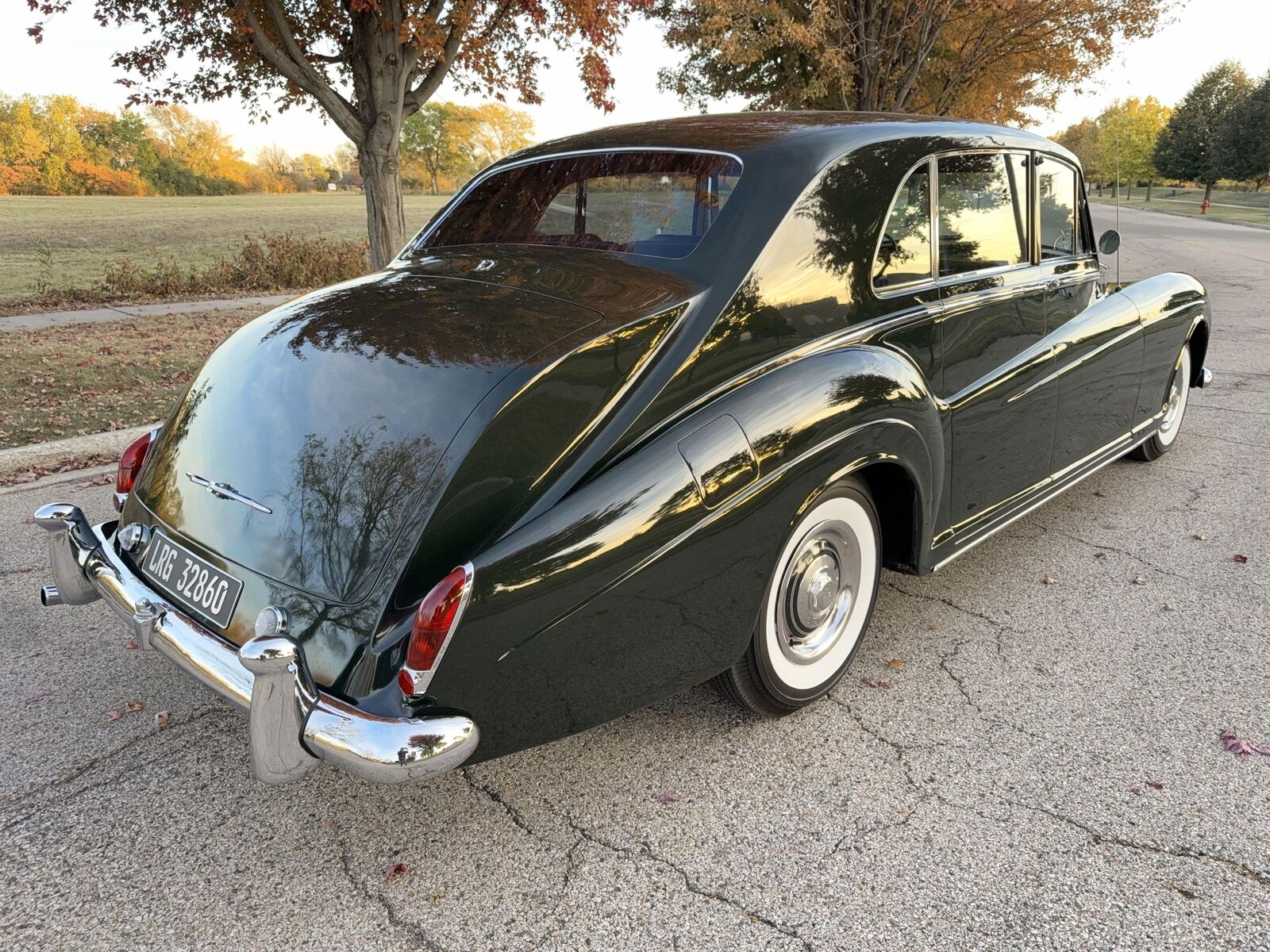 Rolls-Royce-Phantom-1964-Green-Green-12619-15