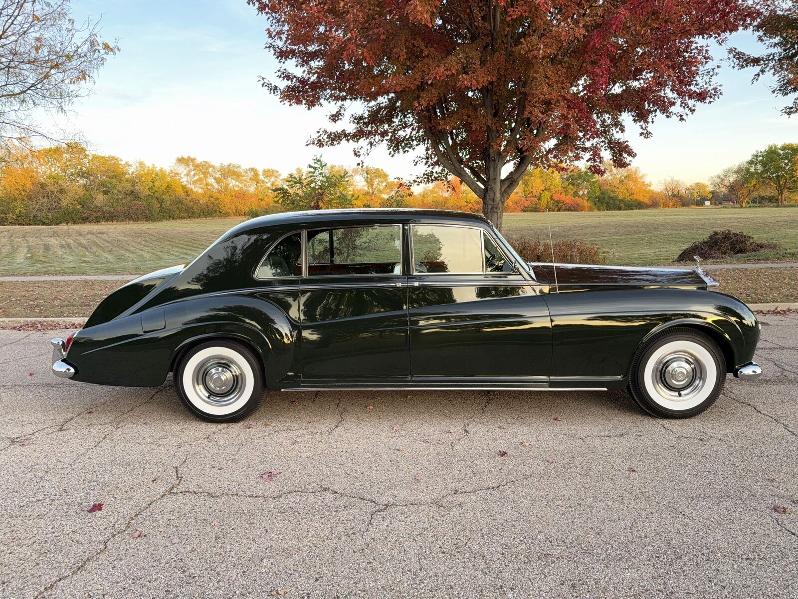 Rolls-Royce-Phantom-1964-Green-Green-12619-17