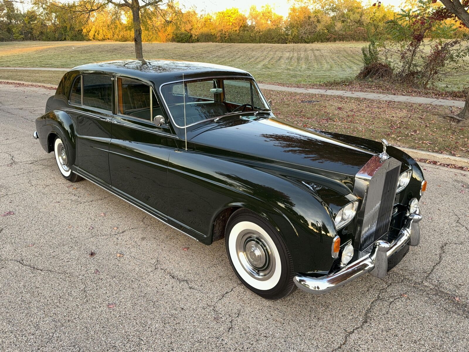 Rolls-Royce-Phantom-1964-Green-Green-12619-19