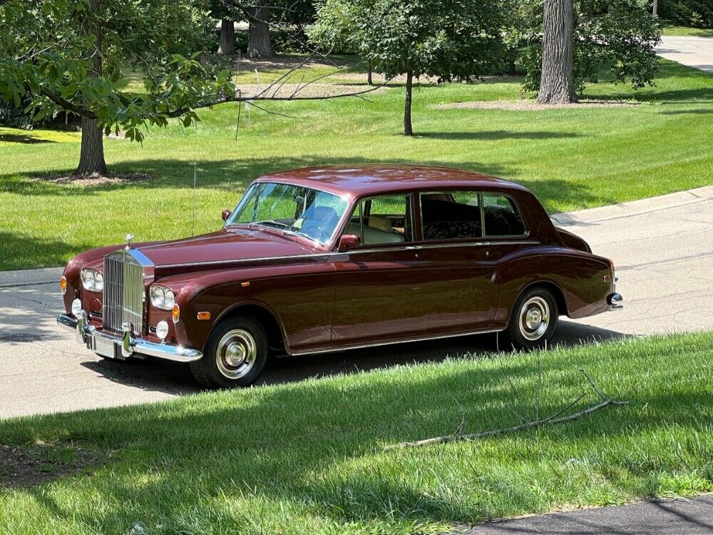 Rolls-Royce-Phantom-VI-1976-Burgundy-Tan-0-1