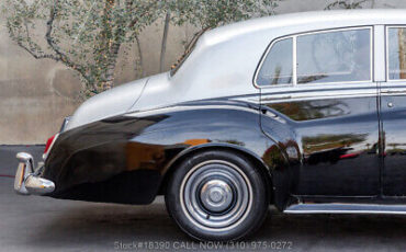 Rolls-Royce-Silver-Cloud-1957-Silver-Other-Color-0-10