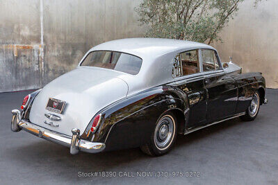 Rolls-Royce-Silver-Cloud-1957-Silver-Other-Color-0-4