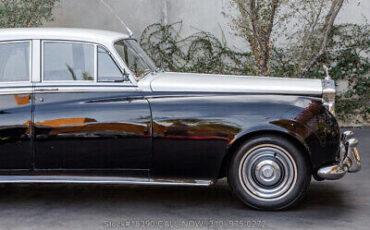 Rolls-Royce-Silver-Cloud-1957-Silver-Other-Color-0-9