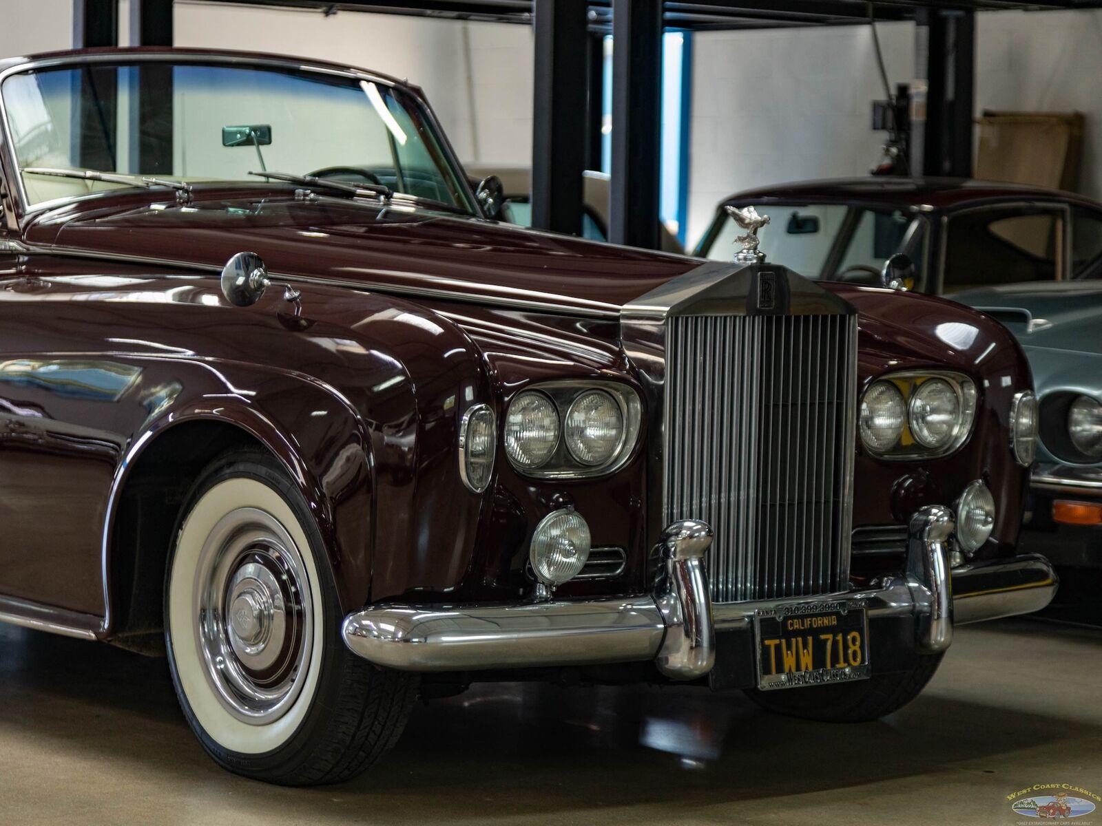 Rolls-Royce-Silver-Cloud-III-Cabriolet-1963-Burgundy-Tan-52157-12