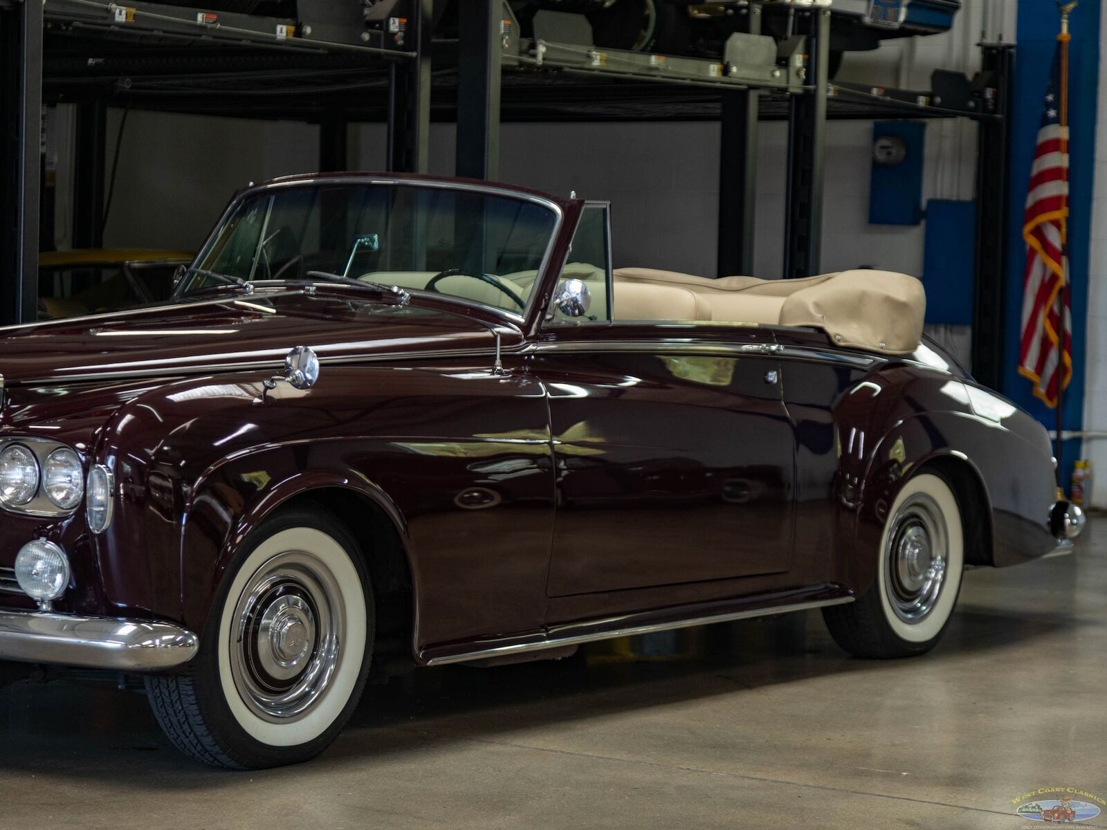 Rolls-Royce-Silver-Cloud-III-Cabriolet-1963-Burgundy-Tan-52157-2