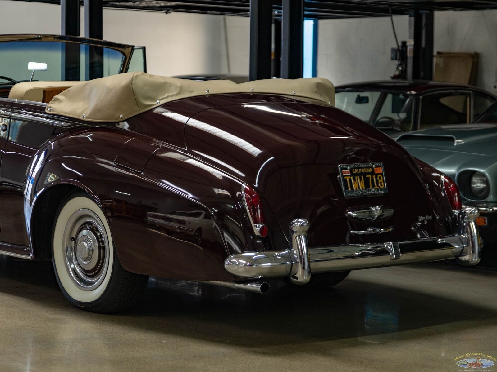 Rolls-Royce-Silver-Cloud-III-Cabriolet-1963-Burgundy-Tan-52157-24