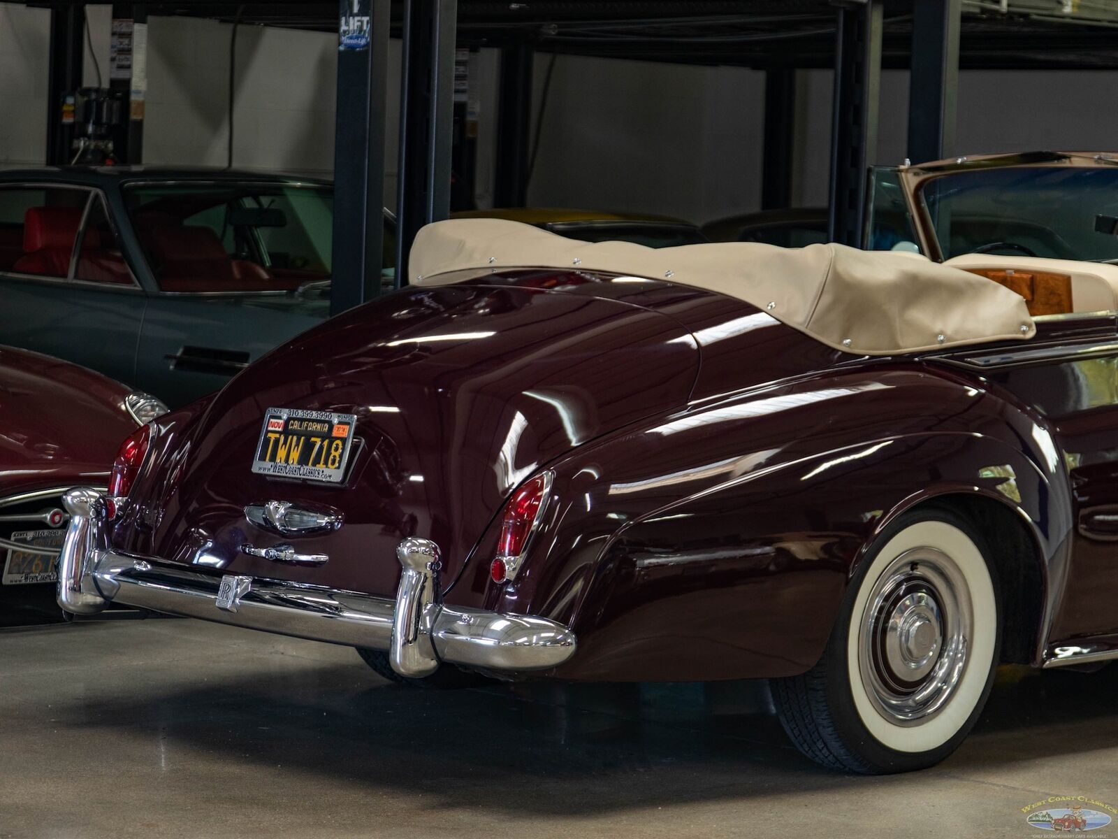 Rolls-Royce-Silver-Cloud-III-Cabriolet-1963-Burgundy-Tan-52157-27