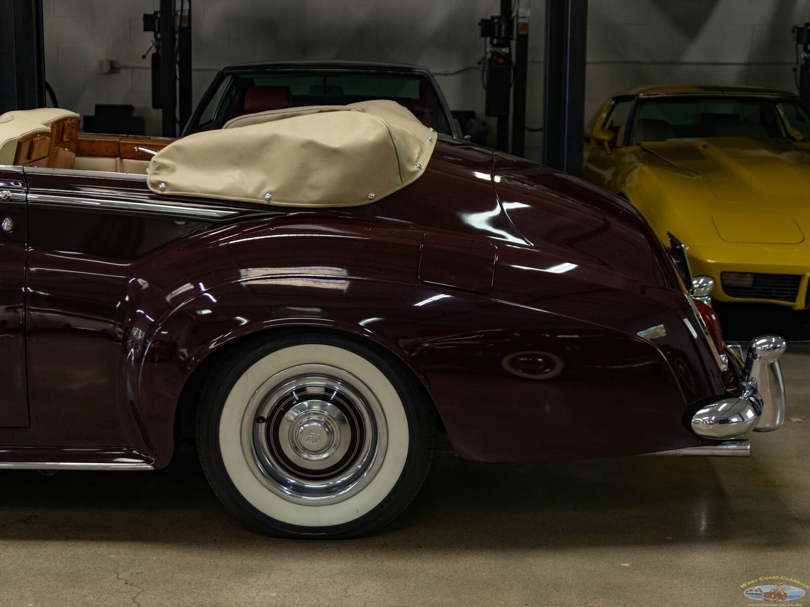 Rolls-Royce-Silver-Cloud-III-Cabriolet-1963-Burgundy-Tan-52157-5