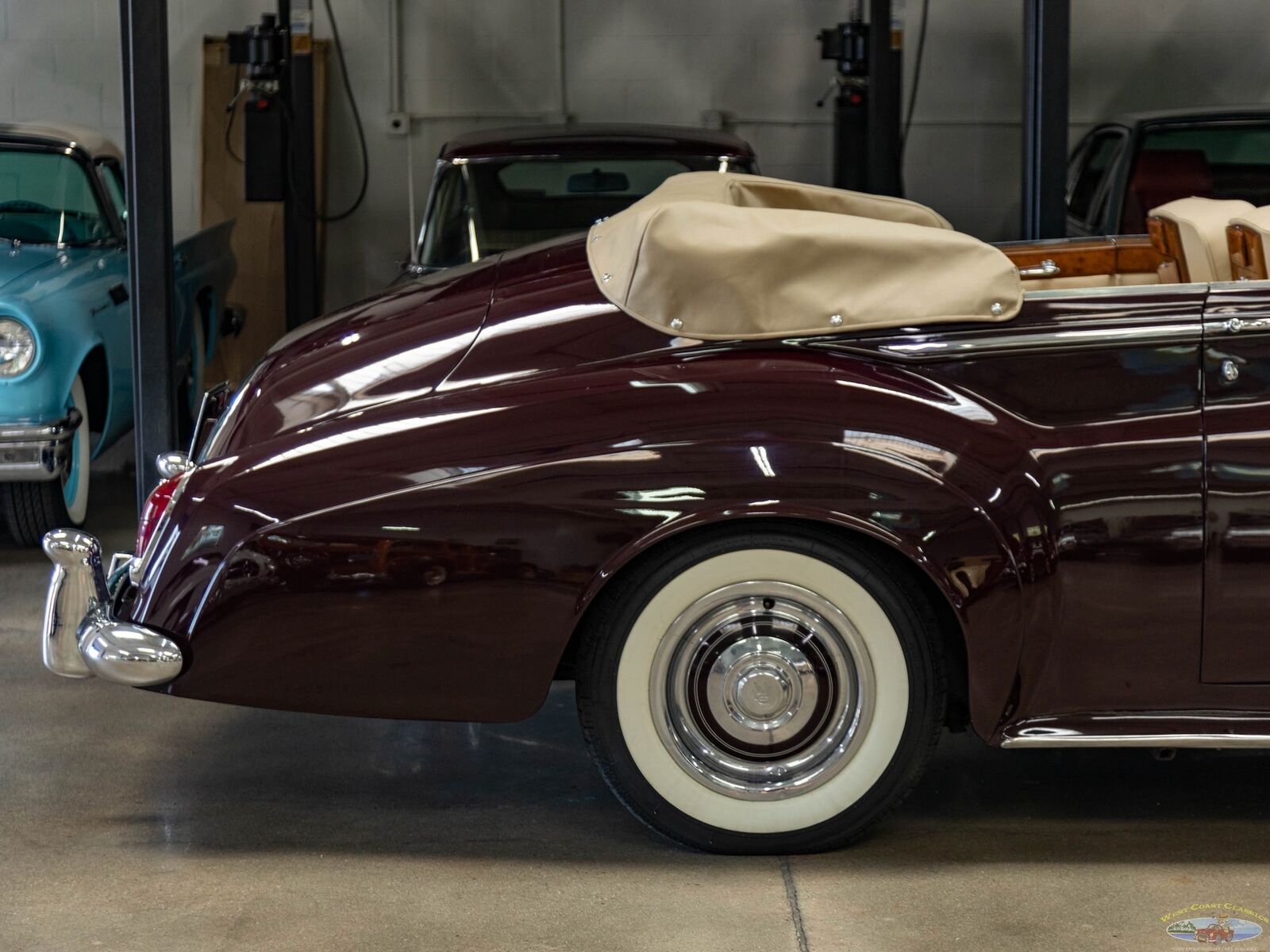 Rolls-Royce-Silver-Cloud-III-Cabriolet-1963-Burgundy-Tan-52157-6