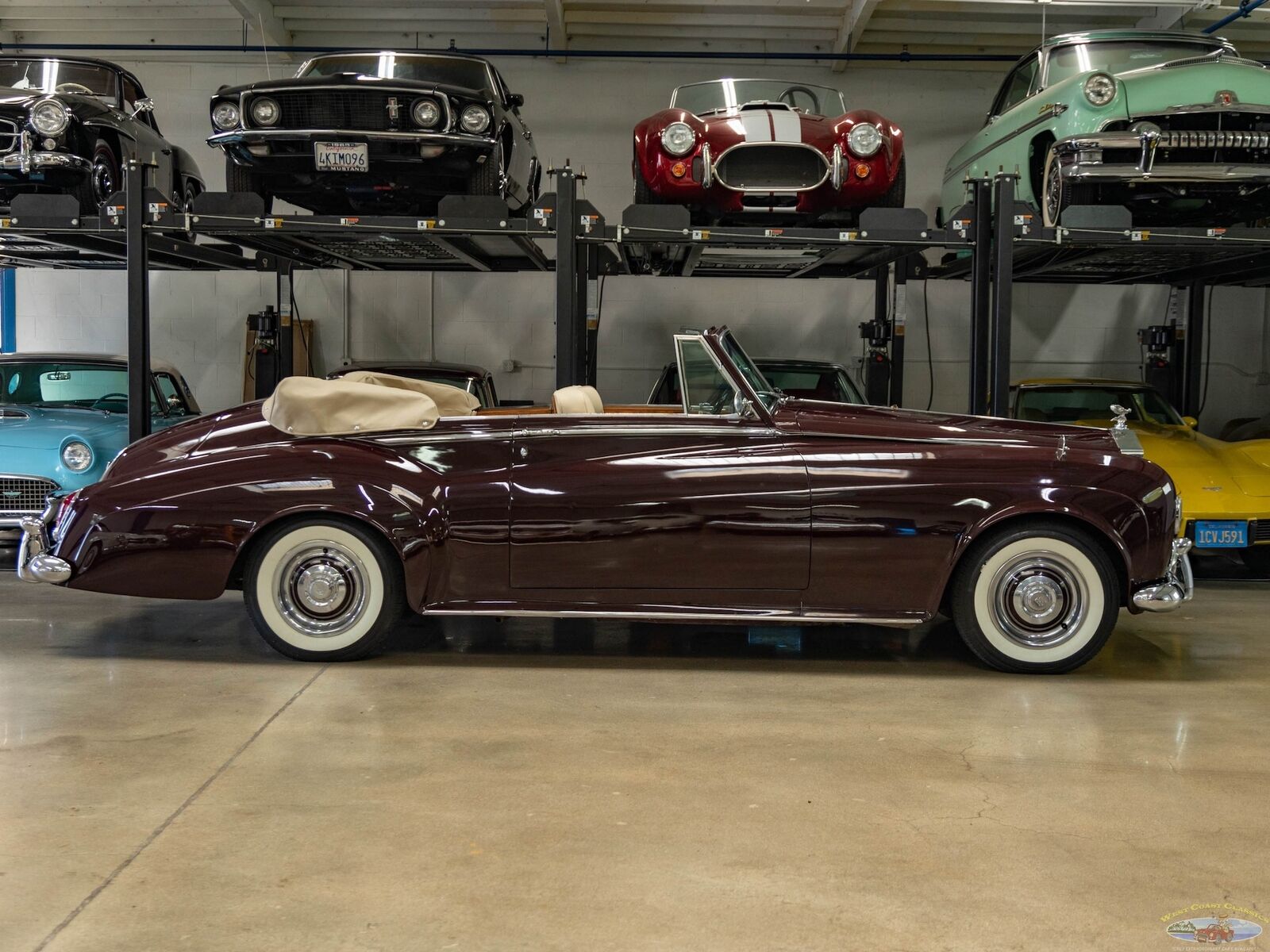 Rolls-Royce-Silver-Cloud-III-Cabriolet-1963-Burgundy-Tan-52157-7