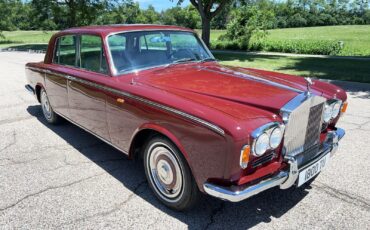 Rolls-Royce-Silver-Shadow-1966-Red-Beige-Connolly-hides-83686-2