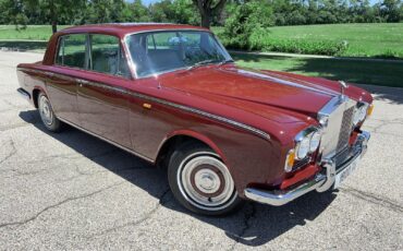 Rolls-Royce-Silver-Shadow-1966-Red-Beige-Connolly-hides-83686-34